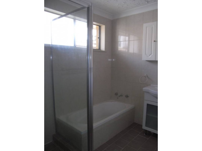 114 Sydney Road, Bathurst NSW 2795