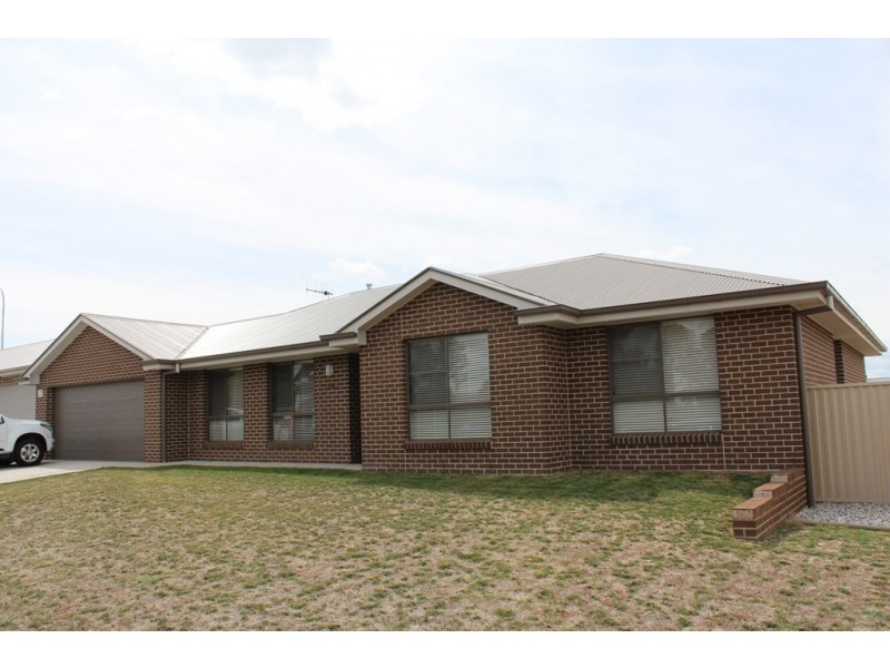 574 Eleven Mile Drive, Bathurst NSW 2795