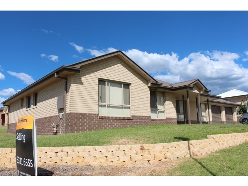 67 Ilumba Way, Bathurst NSW 2795