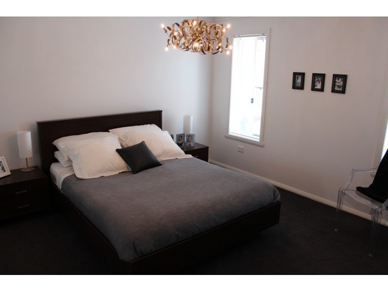 35 Cheviot Drive, Bathurst NSW 2795