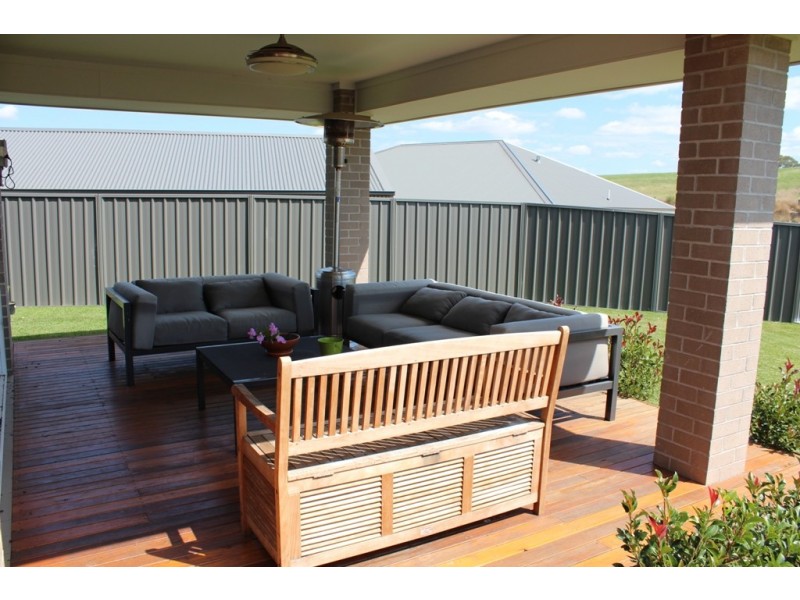 35 Cheviot Drive, Bathurst NSW 2795