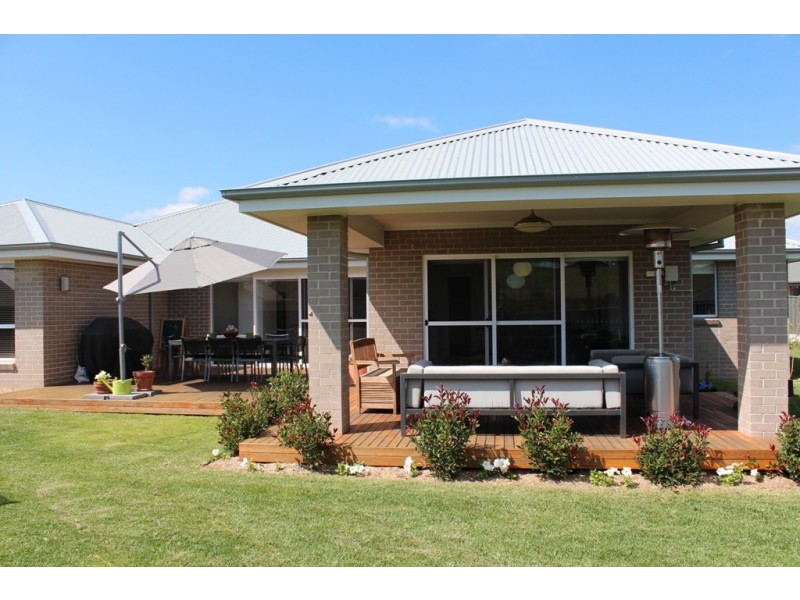 35 Cheviot Drive, Bathurst NSW 2795