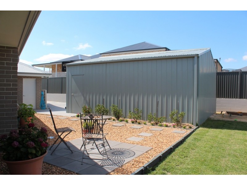 35 Cheviot Drive, Bathurst NSW 2795