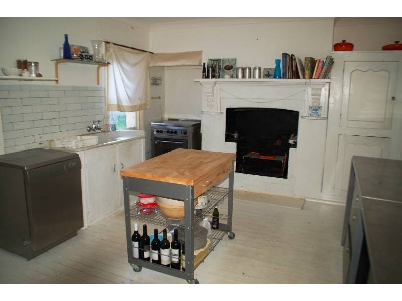 282 Russell Street, Bathurst NSW 2795