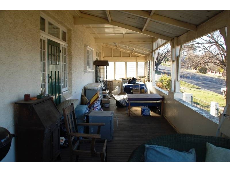 282 Russell Street, Bathurst NSW 2795