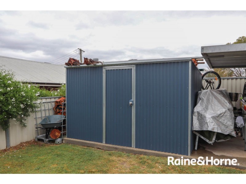 29 Lambert Street, Bathurst NSW 2795