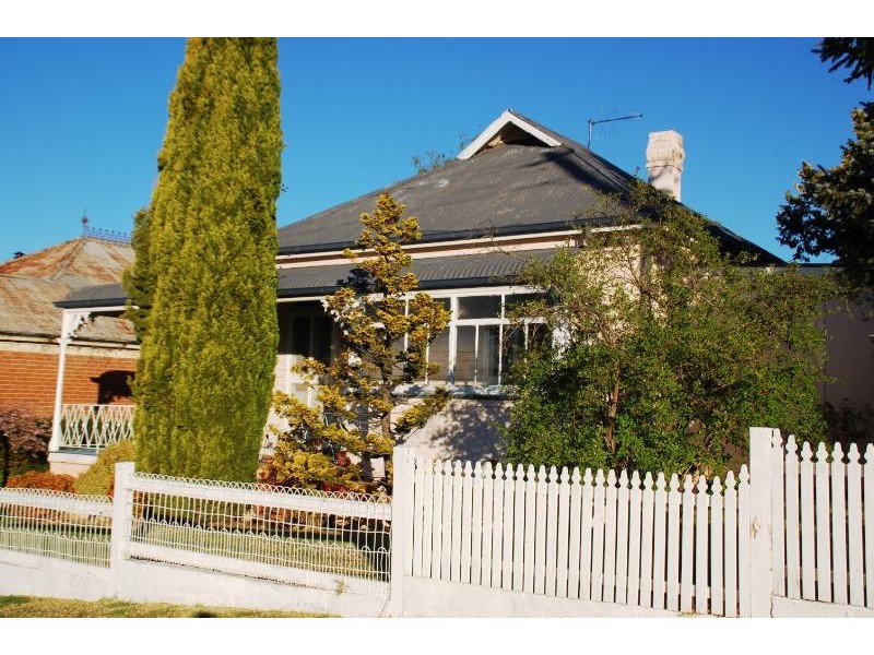 268 Havannah Street, Bathurst NSW 2795