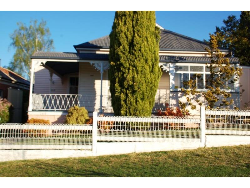 268 Havannah Street, Bathurst NSW 2795