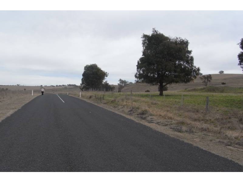 176 St Johns Road, Bathurst NSW 2795