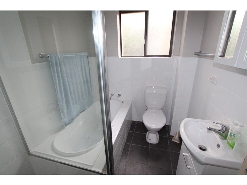 1/214 Keppel Street, Bathurst NSW 2795