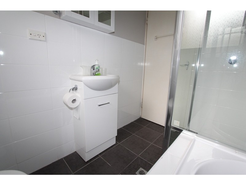 1/214 Keppel Street, Bathurst NSW 2795