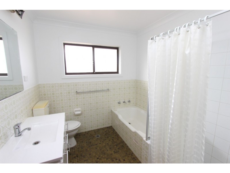 3/96 Lambert Street, Bathurst NSW 2795