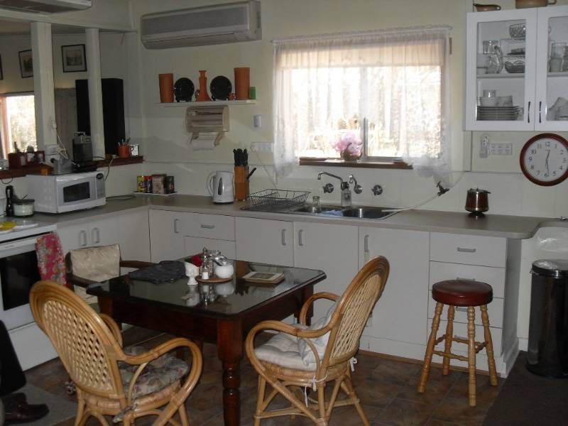 22 Macquarie Street, Bathurst NSW 2795