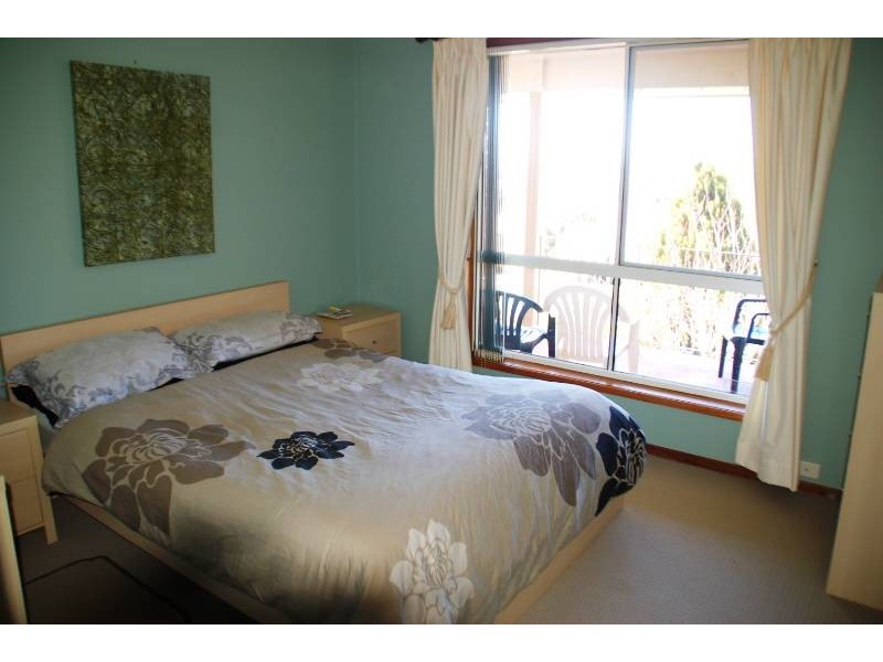 5 Cousins Place, Bathurst NSW 2795