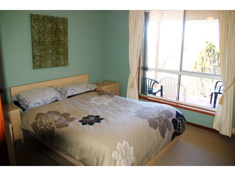 5 Cousins Place, Bathurst NSW 2795