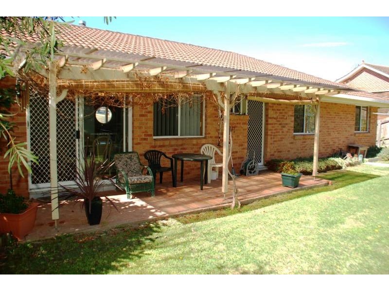 5 Cousins Place, Bathurst NSW 2795