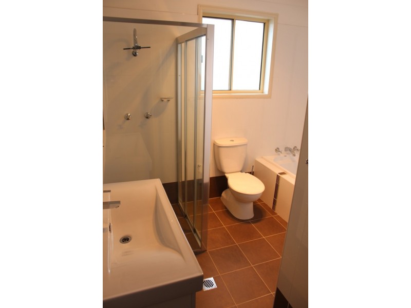 1 Darwin Drive, Bathurst NSW 2795