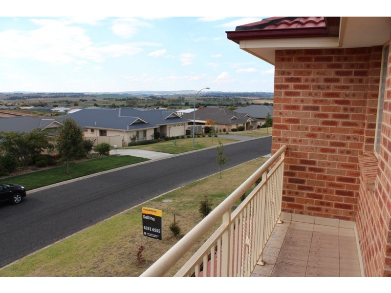 1 Darwin Drive, Bathurst NSW 2795