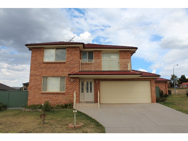 1 Darwin Drive, Bathurst NSW 2795