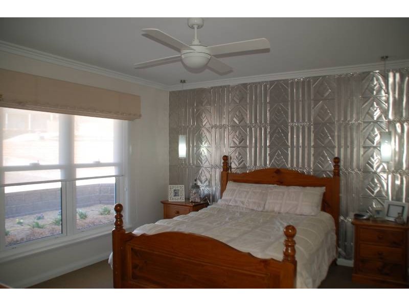 10 Blackwood Close, Bathurst NSW 2795