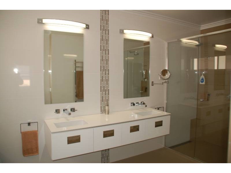 10 Blackwood Close, Bathurst NSW 2795