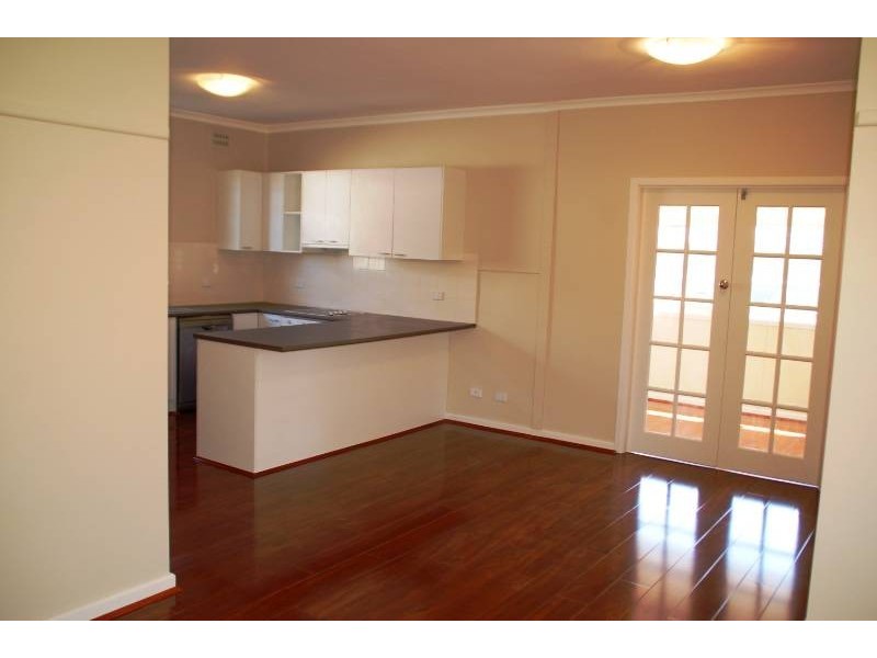 13 Prospect Street, Bathurst NSW 2795