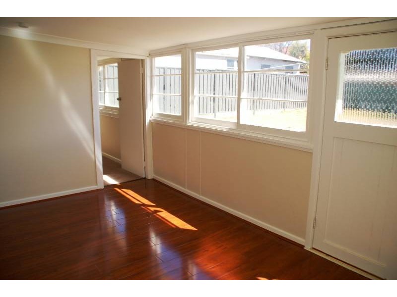 13 Prospect Street, Bathurst NSW 2795