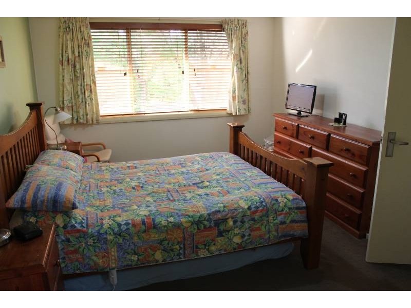 8 Northcott Drive, Bathurst NSW 2795