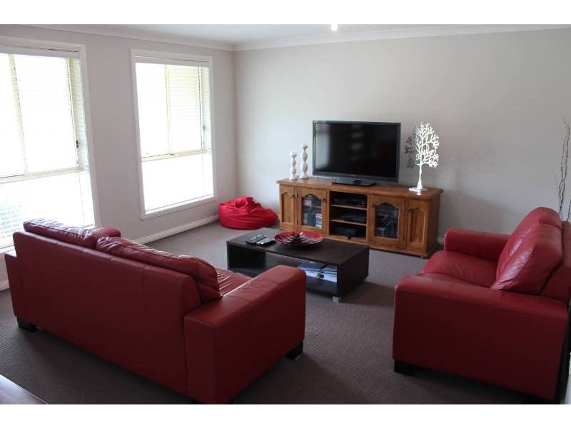 29 Swanbrooke Street, Bathurst NSW 2795