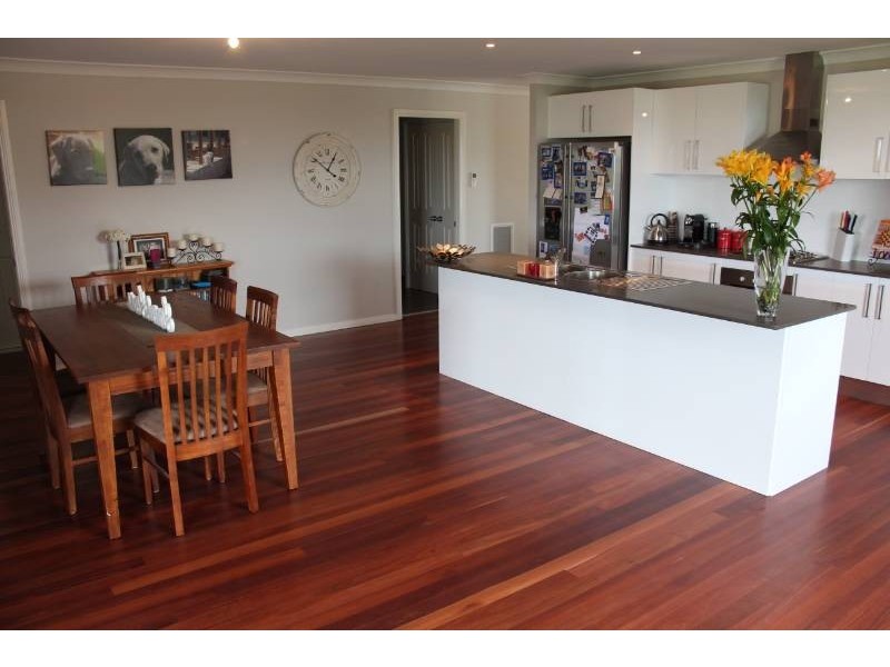 29 Swanbrooke Street, Bathurst NSW 2795