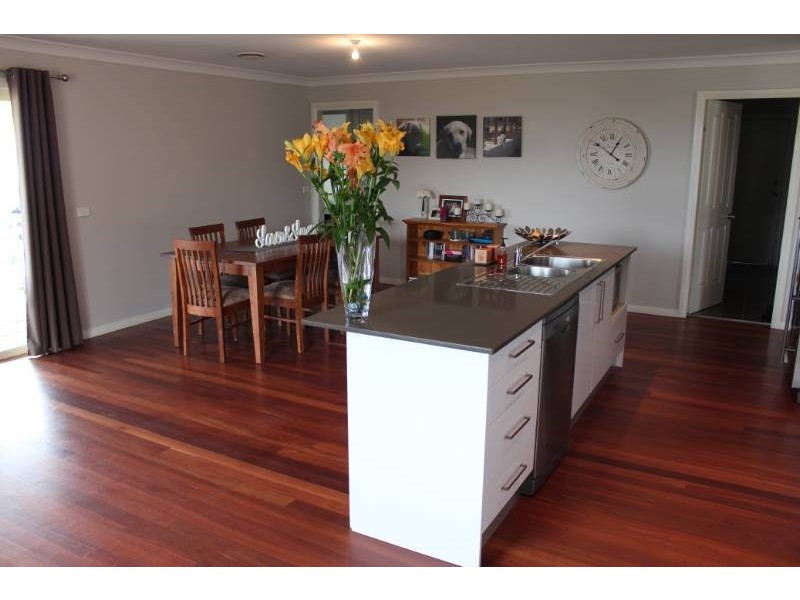 29 Swanbrooke Street, Bathurst NSW 2795