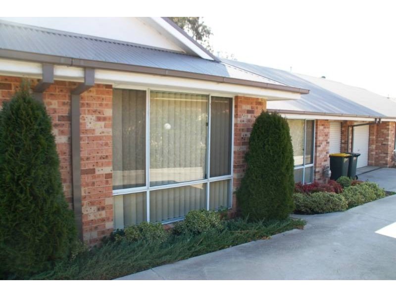 3/157A Stewart Street, Bathurst NSW 2795