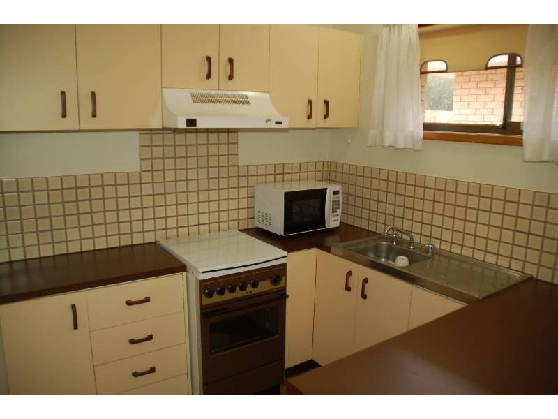 7/319 Howick Street, Bathurst NSW 2795