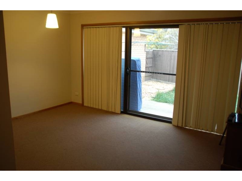 7/319 Howick Street, Bathurst NSW 2795