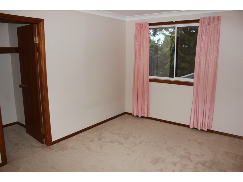 23 Kurumben Place, Bathurst NSW 2795