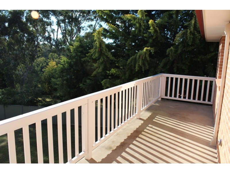 23 Kurumben Place, Bathurst NSW 2795