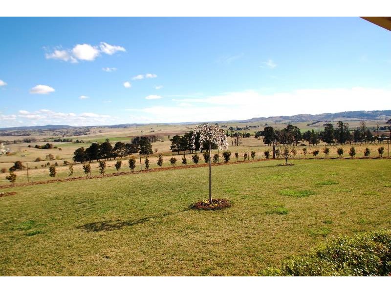 52 Frys Lane, Bathurst NSW 2795