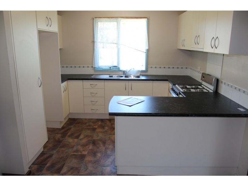 1 Hawkins Street, Bathurst NSW 2795