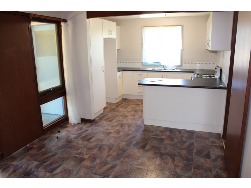 1 Hawkins Street, Bathurst NSW 2795