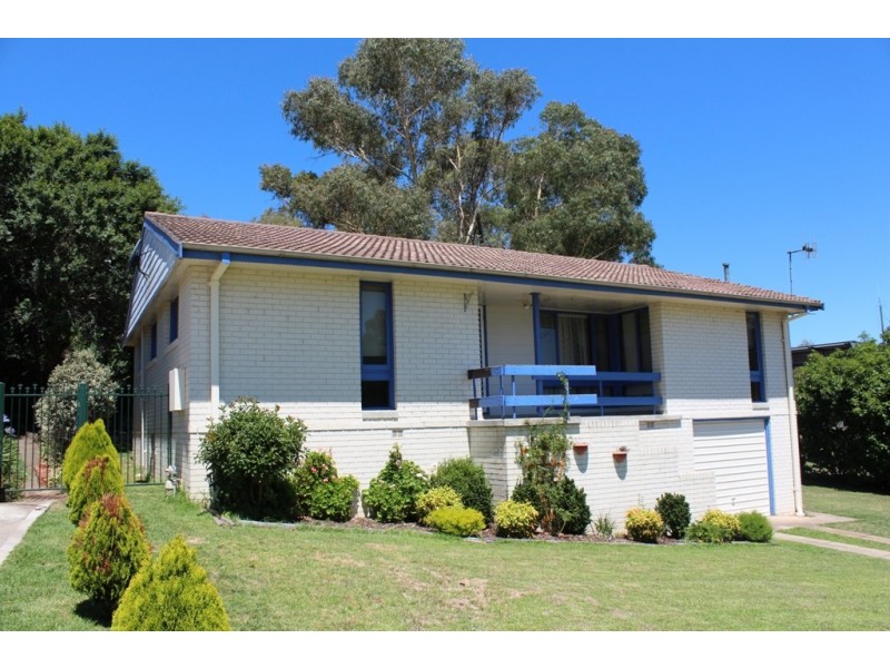 1 Hawkins Street, Bathurst NSW 2795