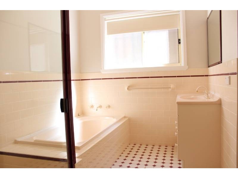 5/151 Lambert Street, Bathurst NSW 2795