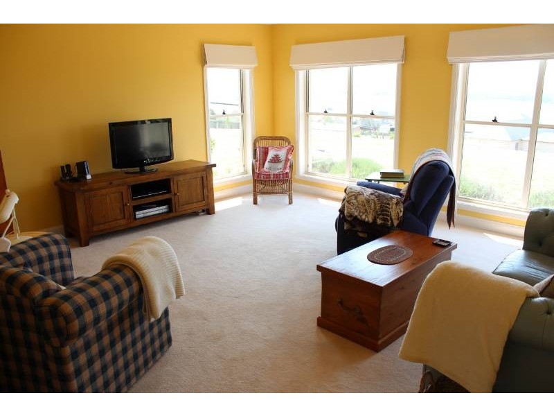 91 Hartwood Avenue, Bathurst NSW 2795