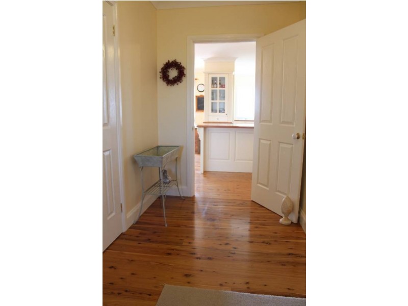 91 Hartwood Avenue, Bathurst NSW 2795