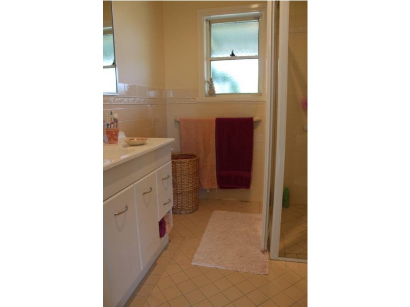 91 Hartwood Avenue, Bathurst NSW 2795