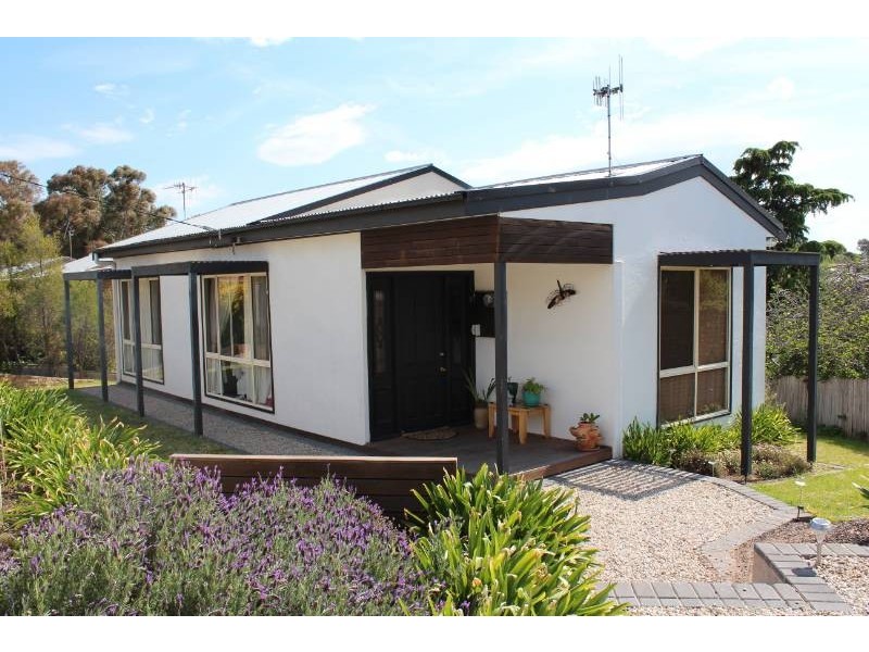 25 Pacific Way, Bathurst NSW 2795