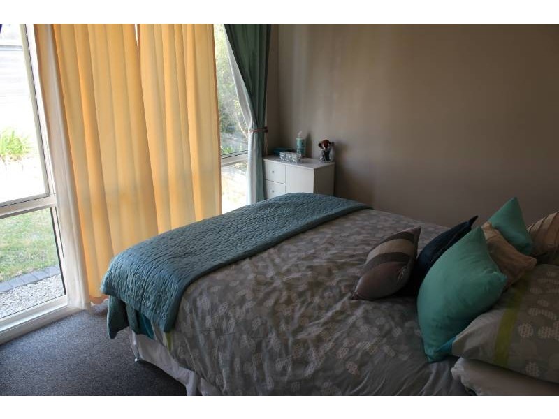 25 Pacific Way, Bathurst NSW 2795