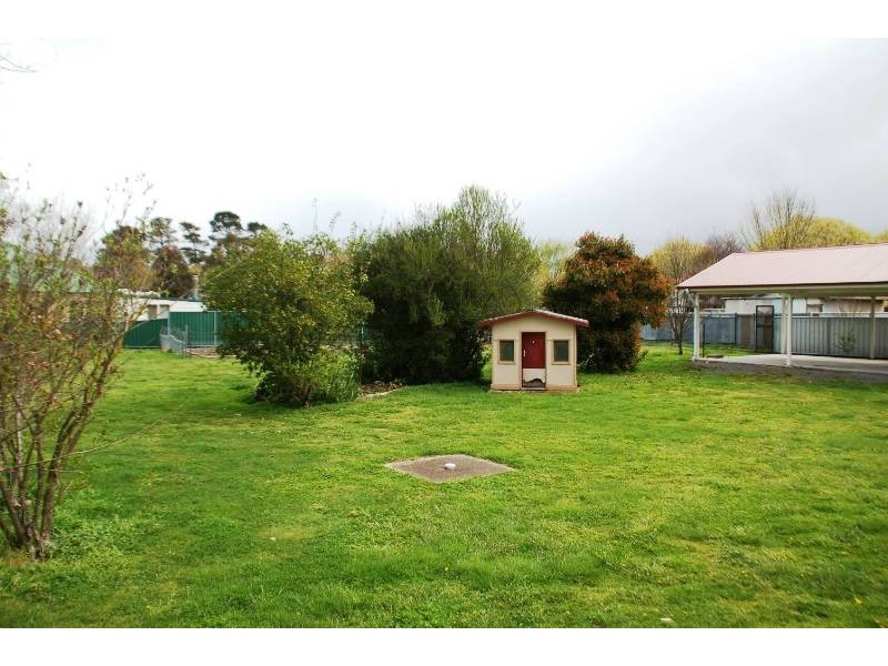 16 Water Street, Bathurst NSW 2795