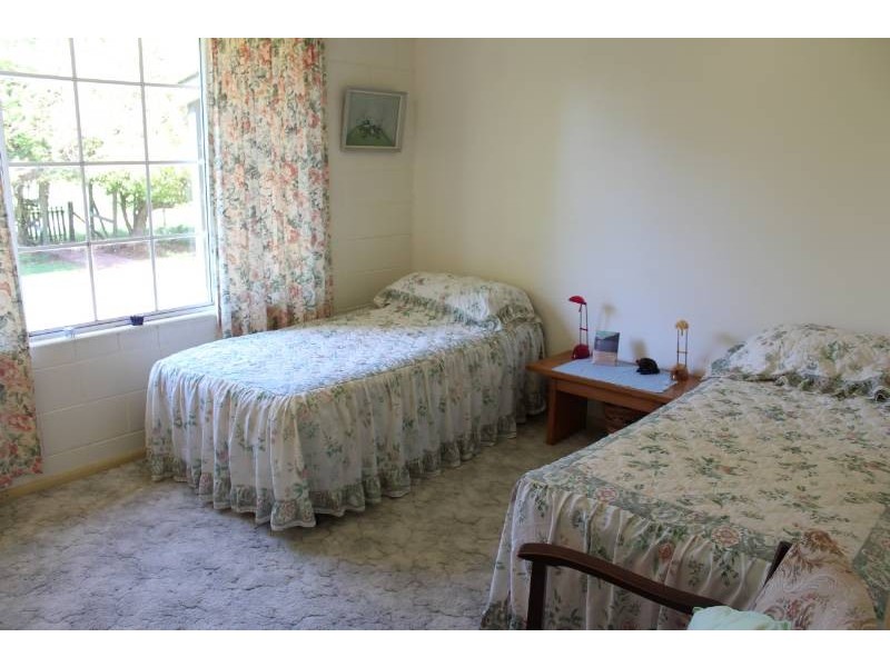 94 Stewart Street, Bathurst NSW 2795