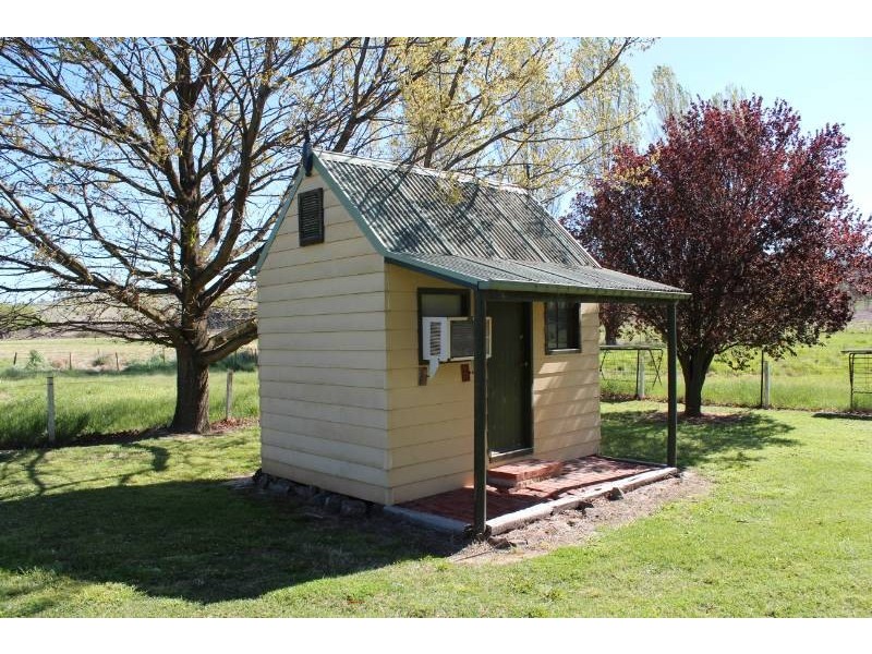 94 Stewart Street, Bathurst NSW 2795