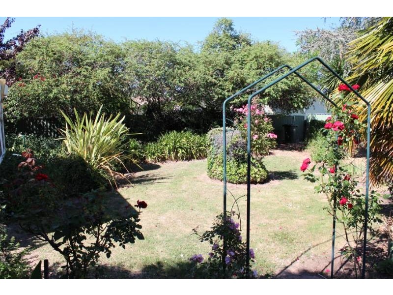 4 Woodward Street, Bathurst NSW 2795